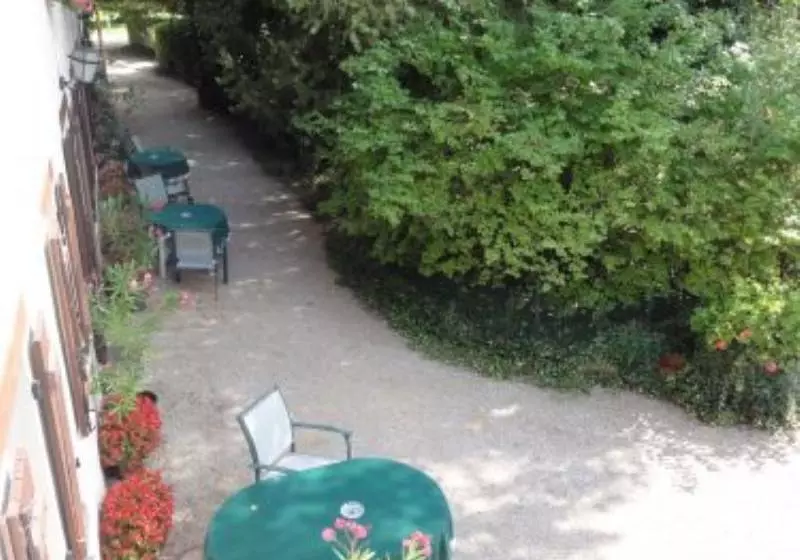 ホテル La Sarrasine