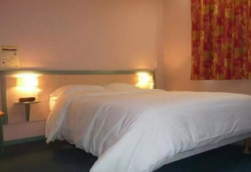 فندق Hôtel Le Châtelain