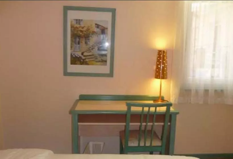 فندق Hôtel Le Châtelain