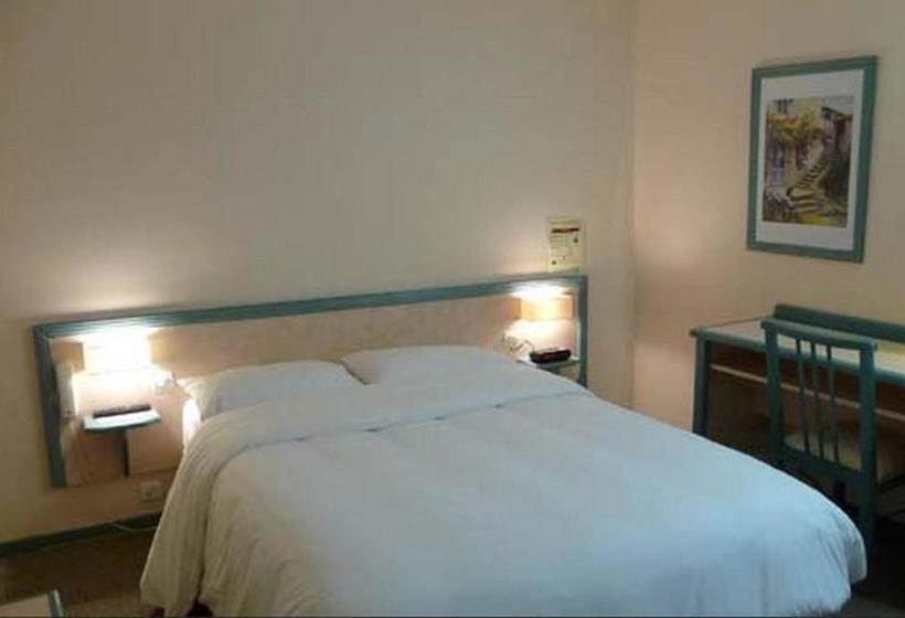 فندق Hôtel Le Châtelain