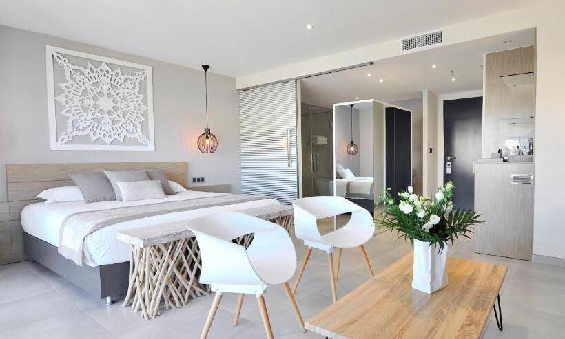 בית מלון כפרי Le Spinaker