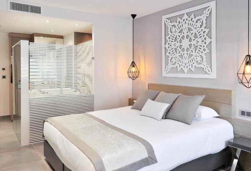 בית מלון כפרי Le Spinaker