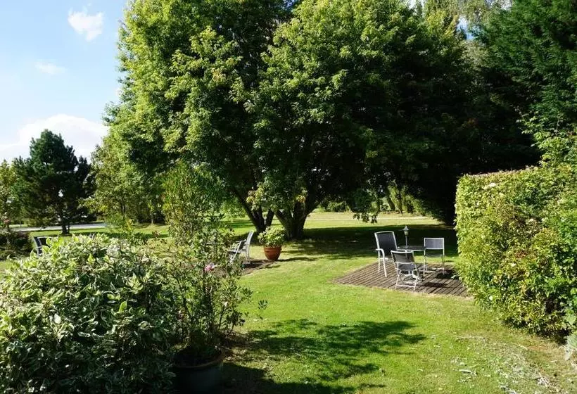 Hotel Domaine De L'arbrelle