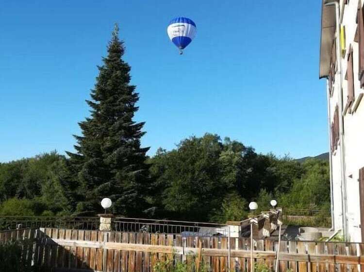 Hotel Logis La Rose Des Vents