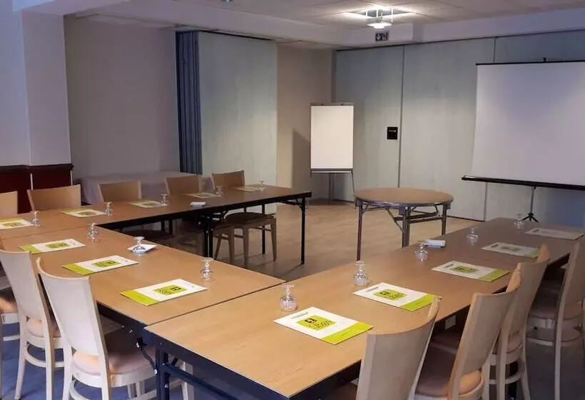 هتل Logis La Rose Des Vents