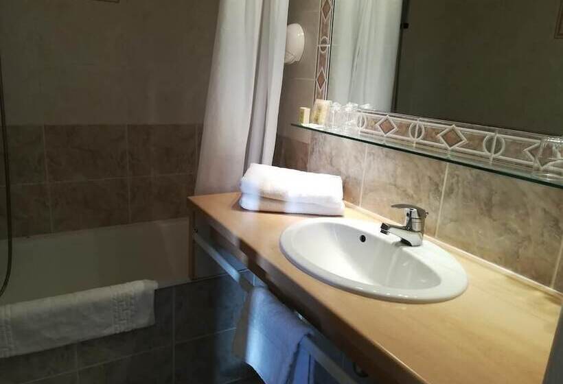 Hotel Logis La Rose Des Vents