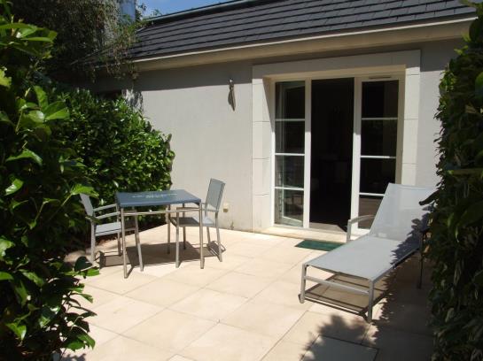 تختخواب و صبحانه L'orangerie Maison D'hotes