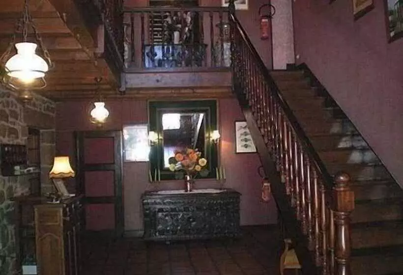 Hotel Manoir Henri Iv