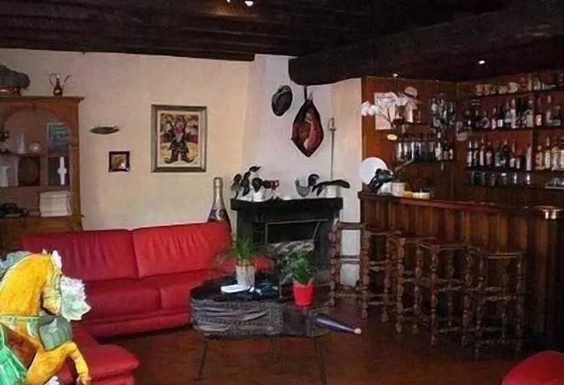 Hotel Manoir Henri Iv