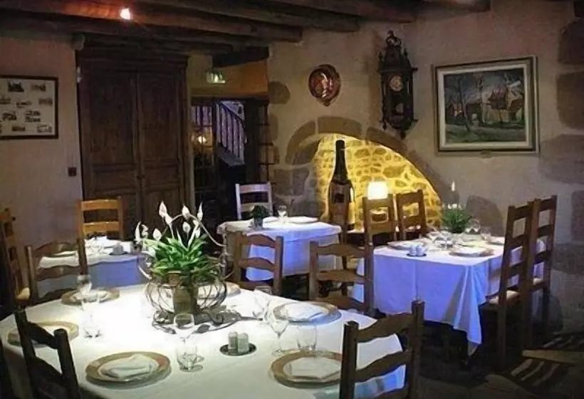 Hotel Manoir Henri Iv