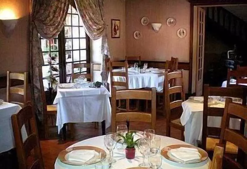 Hotel Manoir Henri Iv