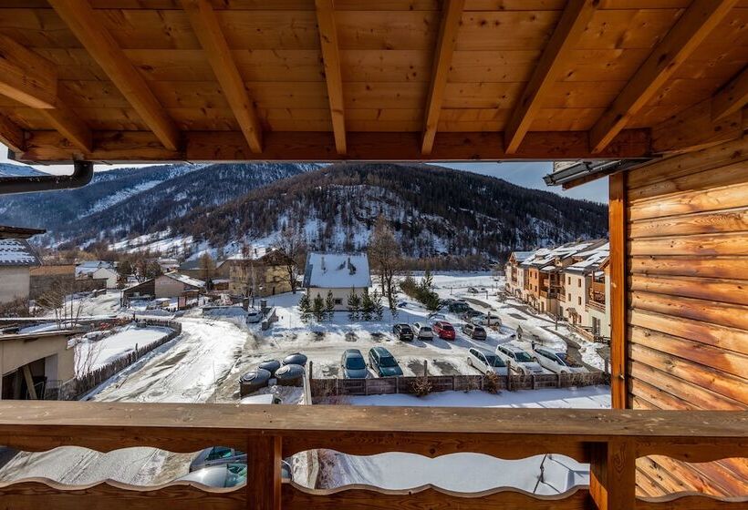 Отель Noemys Les Balcons Du Viso