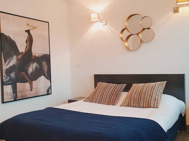 בית מלון כפרי Patio De Violette