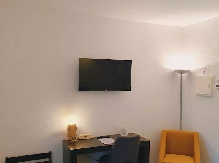 Otel Patio De Violette