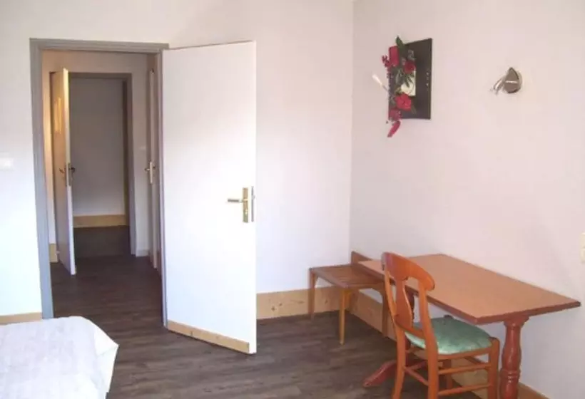 هتل Restaurant Le Regal