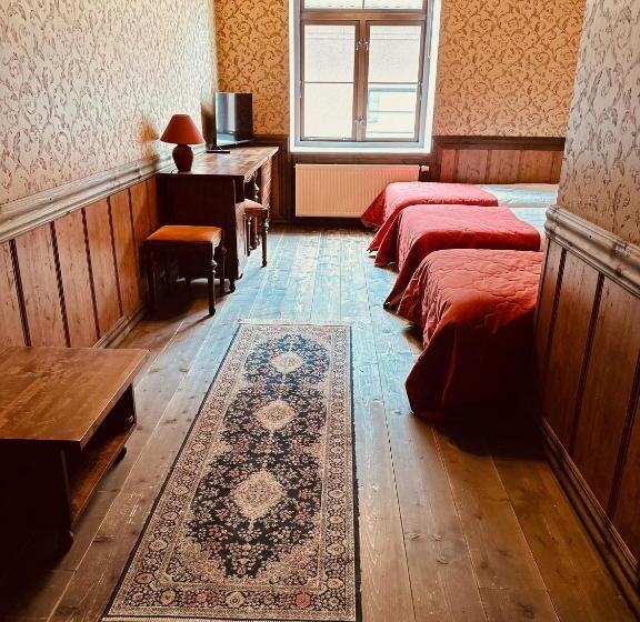 هتل St. Peterburg