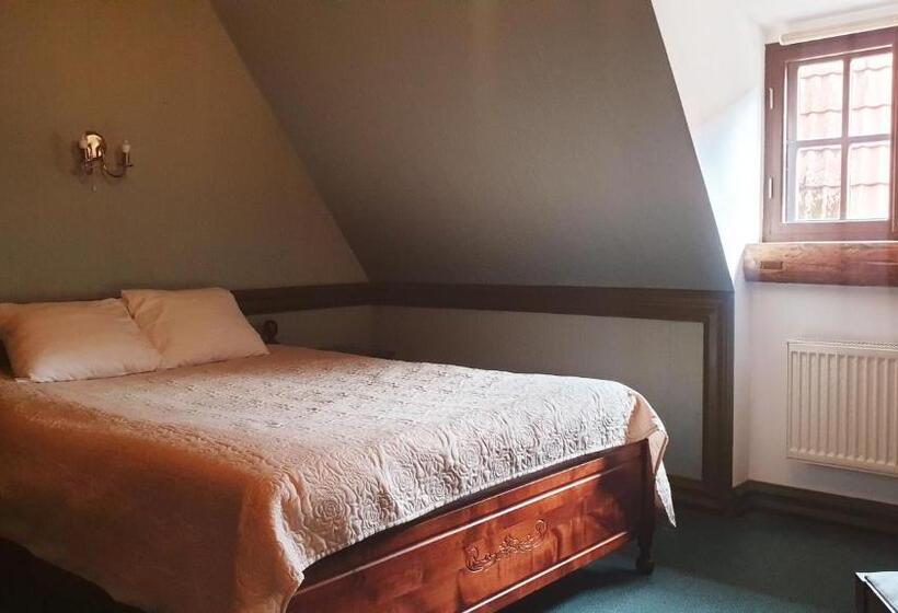 هتل St. Peterburg