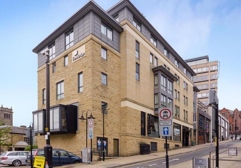 فندق Travelodge Harrogate