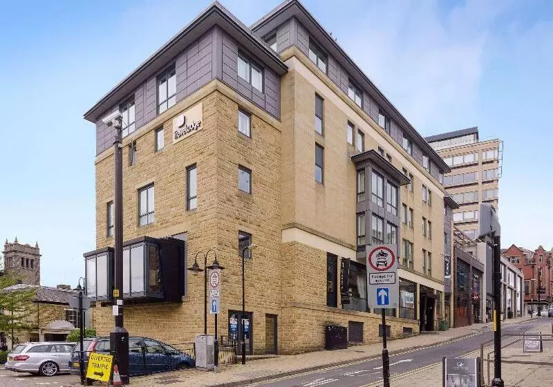 فندق Travelodge Harrogate