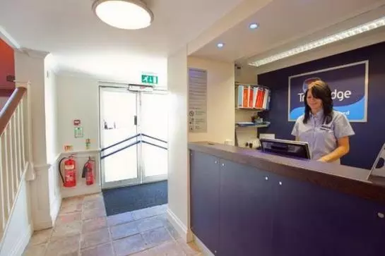 Отель Travelodge Plymouth Derriford