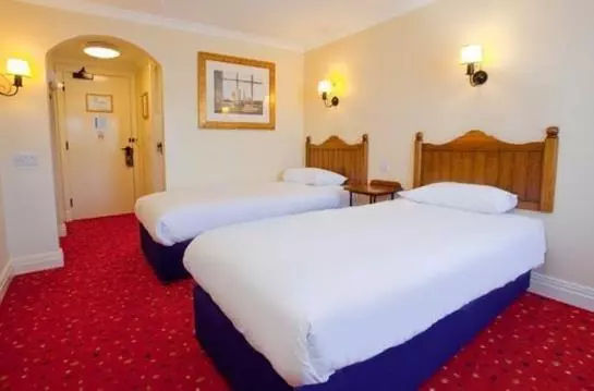 Отель Travelodge Plymouth Derriford