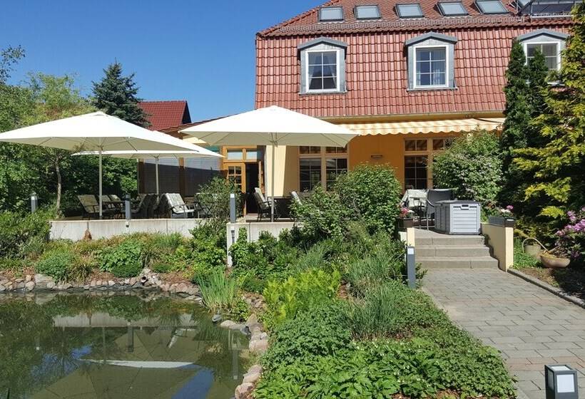 فندق Zum Leineweber