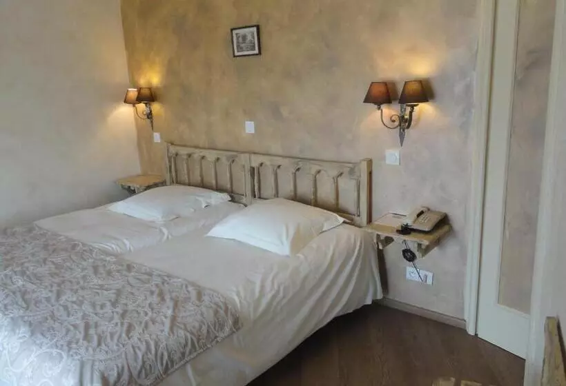 Logis Hotel Restaurant Planes