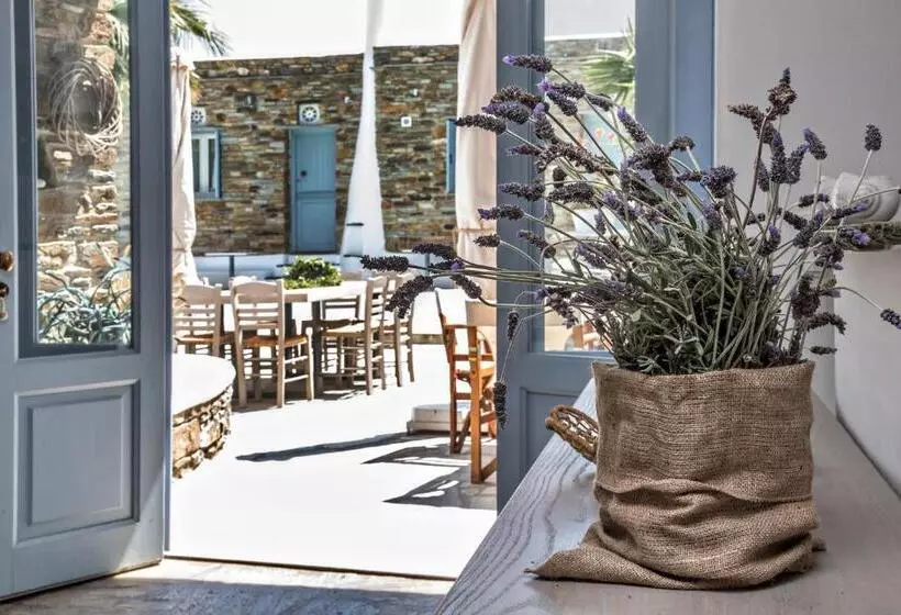 Onar Hotel And Suites