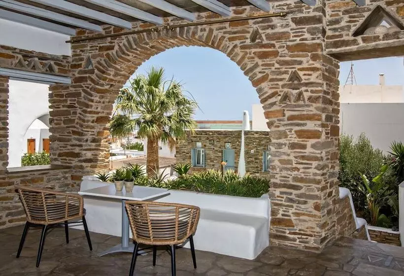 Onar Hotel And Suites