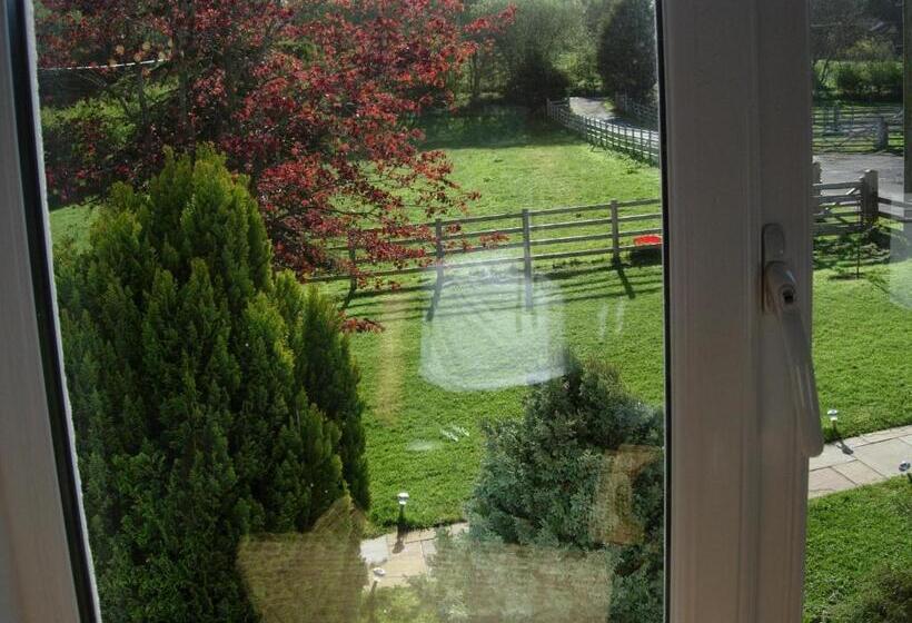 펜션 Glan Llyn Farm House