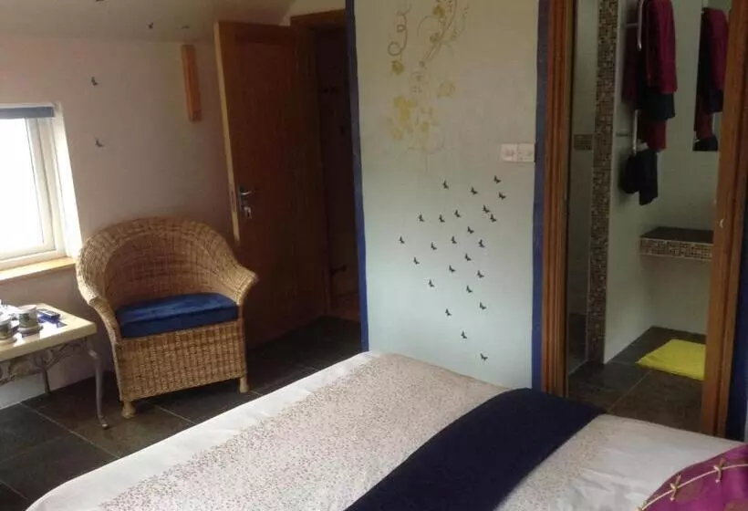 펜션 Glan Llyn Farm House