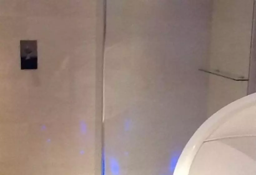 膳宿费 La Fontana Italian Restaurant With Rooms