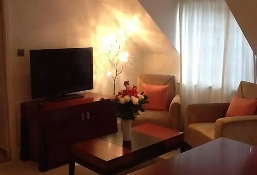 膳宿费 La Fontana Italian Restaurant With Rooms