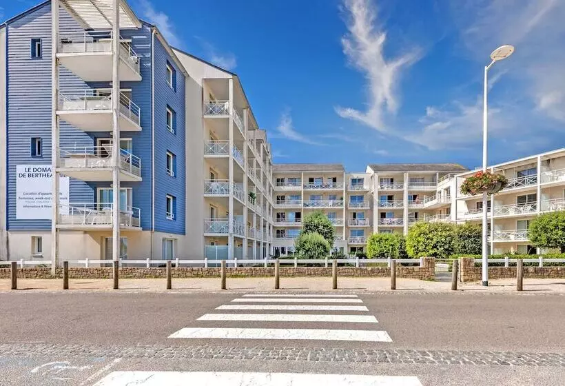 Residenssi Vacanceole  Le Domaine De Bertheaume