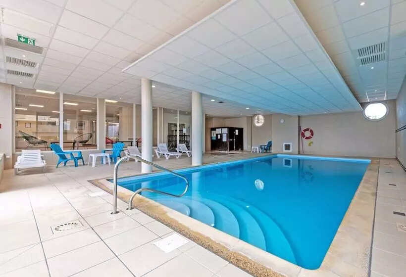 Residenssi Vacanceole  Le Domaine De Bertheaume