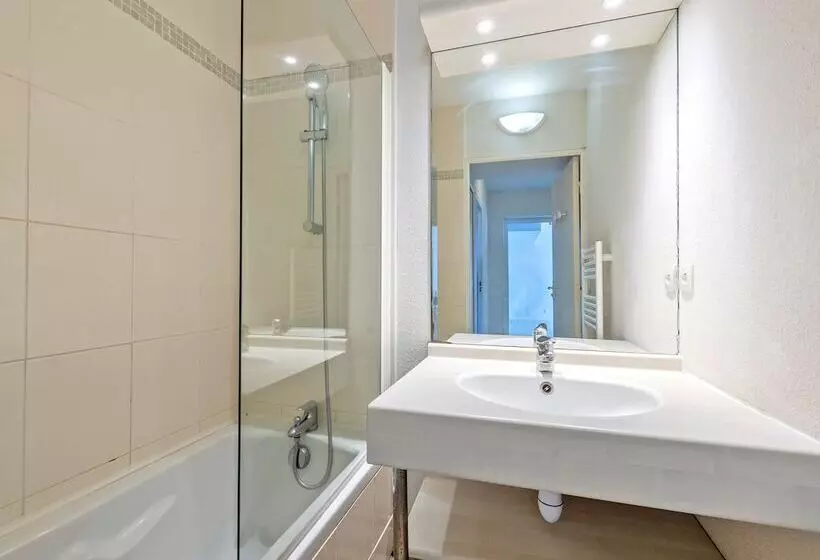 Residenssi Vacanceole  Le Domaine De Bertheaume