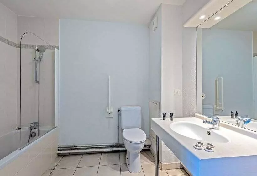 Residenssi Vacanceole  Le Domaine De Bertheaume