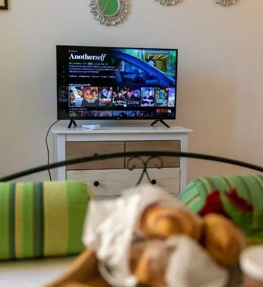 Casa Domitilla Vista Mare   Spiagge, Storia & Relax Wifi   Netflix