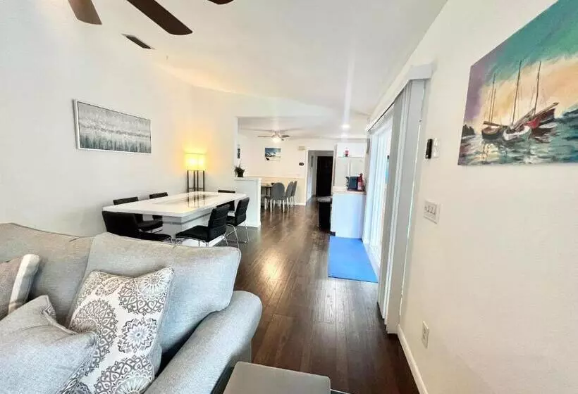 Dream Vacation Home W Heated Pool Close To Beaches Clearwater St Pete Sleeps 14