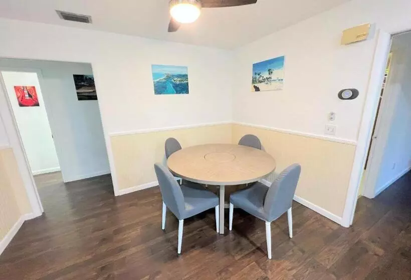 Dream Vacation Home W Heated Pool Close To Beaches Clearwater St Pete Sleeps 14