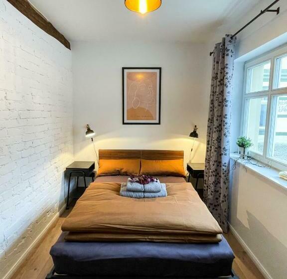 Stilvolle, Zentrale Ferienwohnung Bocksbruecke Mit Parkplatz