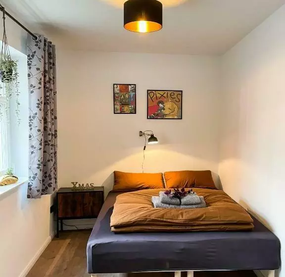 Stilvolle, Zentrale Ferienwohnung Bocksbruecke Mit Parkplatz