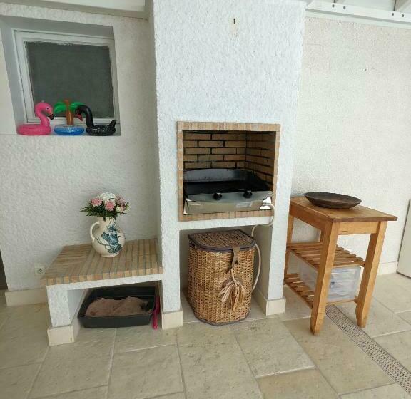 Villa Andercool Avec Piscine Utilisable En Toutes Saisons