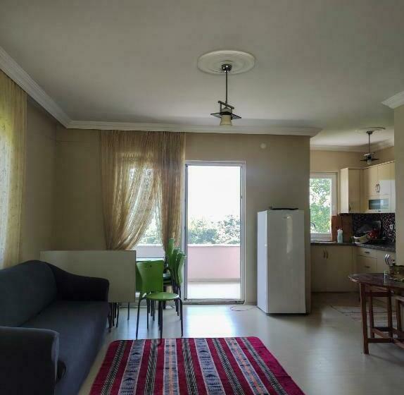 Arsinhouse Family Suit