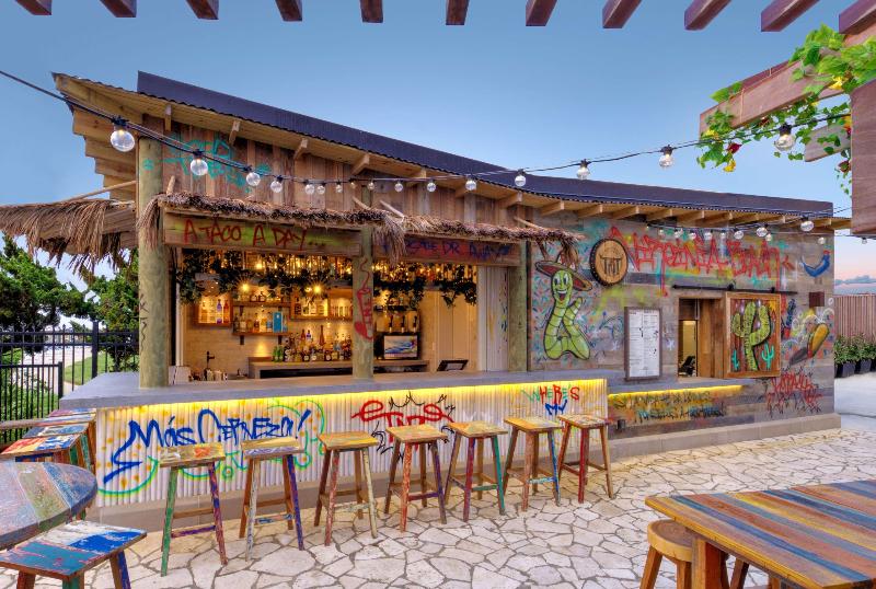 Embassy Suites By Hilton Virginia Beach Oceanfront Resort