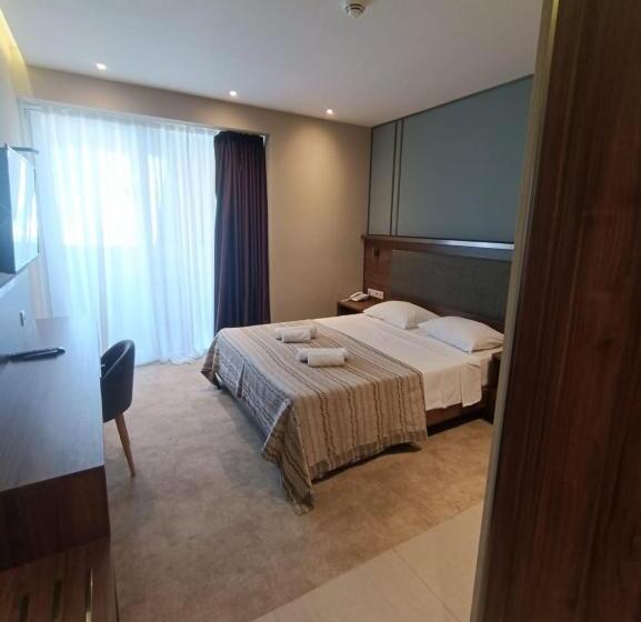 هتل Alliance Palace