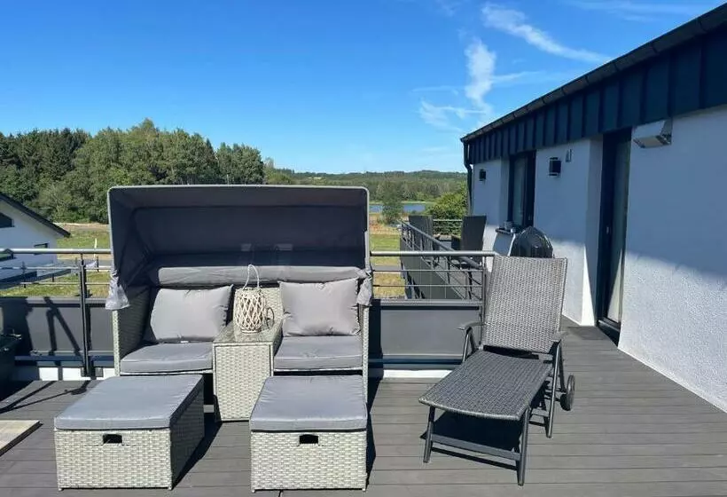 #neu L Seeblick L Netflix L Boxspring L Nespresso L E Tür L Terrasse L 82m2