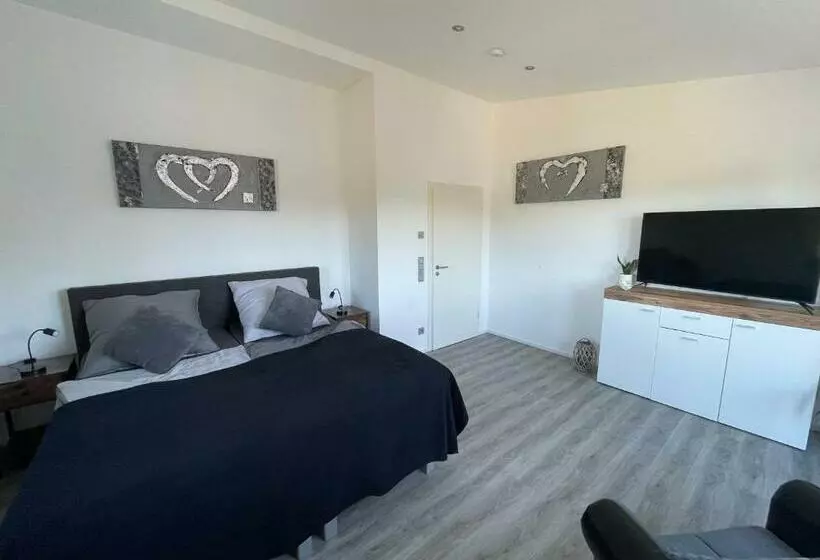 #neu L Seeblick L Netflix L Boxspring L Nespresso L E Tür L Terrasse L 82m2