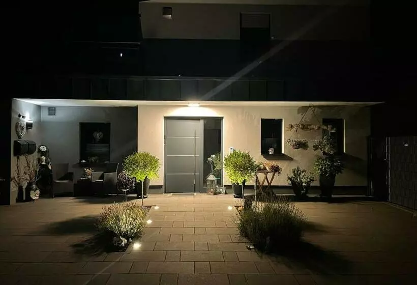 #neu L Seeblick L Netflix L Boxspring L Nespresso L E Tür L Terrasse L 82m2