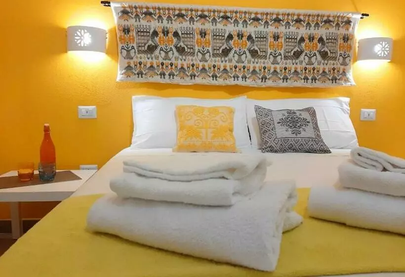 Majatalo Camera Olbia Centro, Vacanze Olbia E Dintorni  Blue House Guest House
